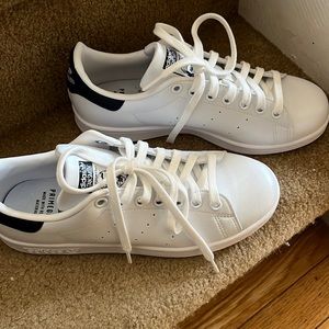 Brand New Stan Smith Sneakers, size 6.5